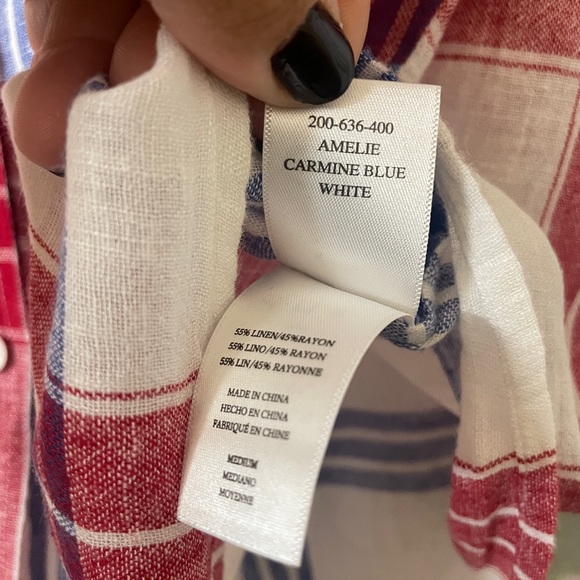 Rails Amelie button down Carmine Blue White size medium, excellent condition - Picture 7 of 8